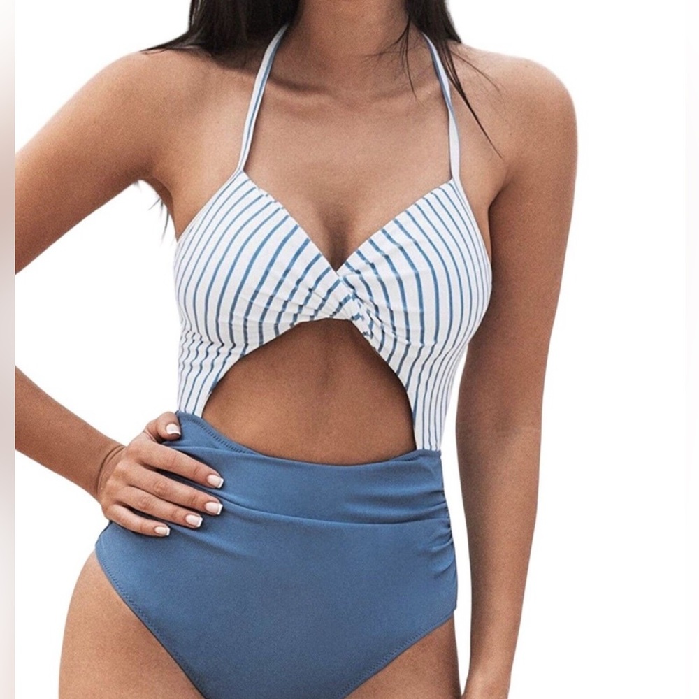 Cupshe Striped One Piece Swimsuit - Small
